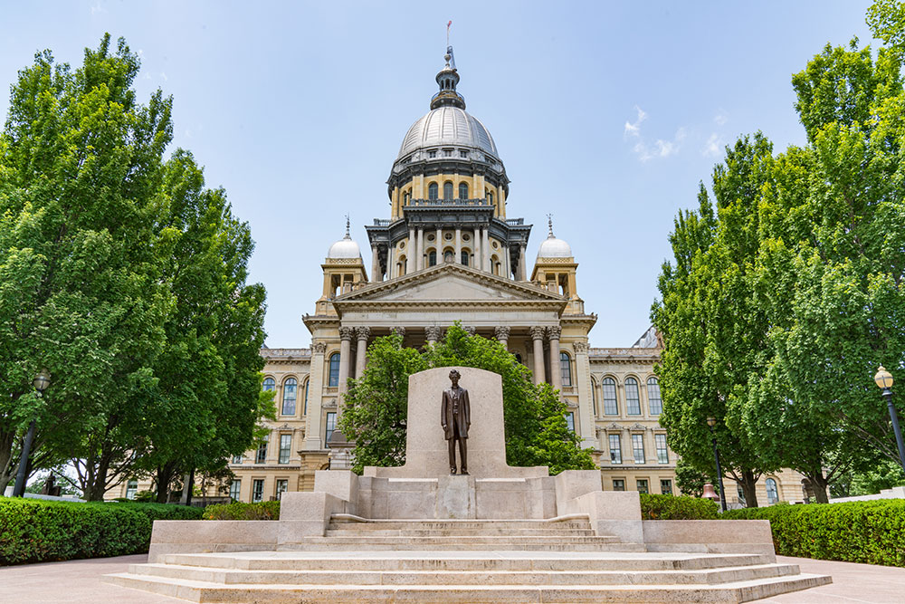the5280Agent's tweet photo. Looking to protect yourself from rising costs? These five affordable cities might just do the trick! Check out the list and comment with your favorite of the five.

Tony Ramos, Realtor ®
Alta Prime Realty - MetroBrokers
Call or T... https://t.co/1ma1F3Z6sK https://t.co/6cqhQAOpyi