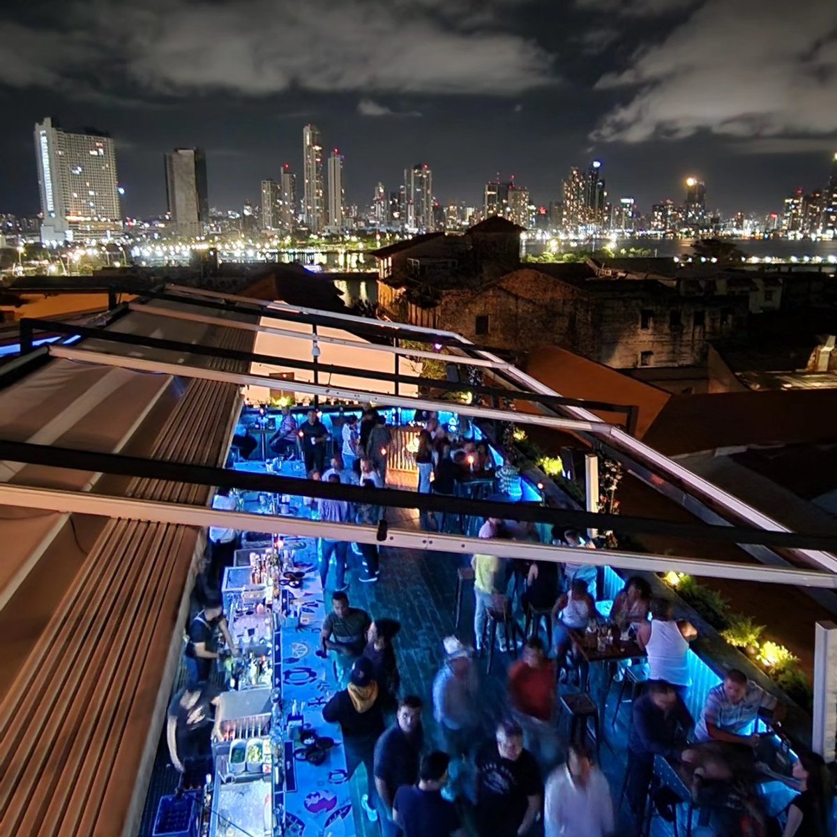 patricioorbe's tweet photo. Del 6 al 10 de Junio visitamos la ciudad de Panamá y asistimos al #eldi2023
El primer día fue también visitade 8 proyectos increíbles
#panama #panamacity #eldipanama
@4SRealEstate https://t.co/YQhfhp97q9