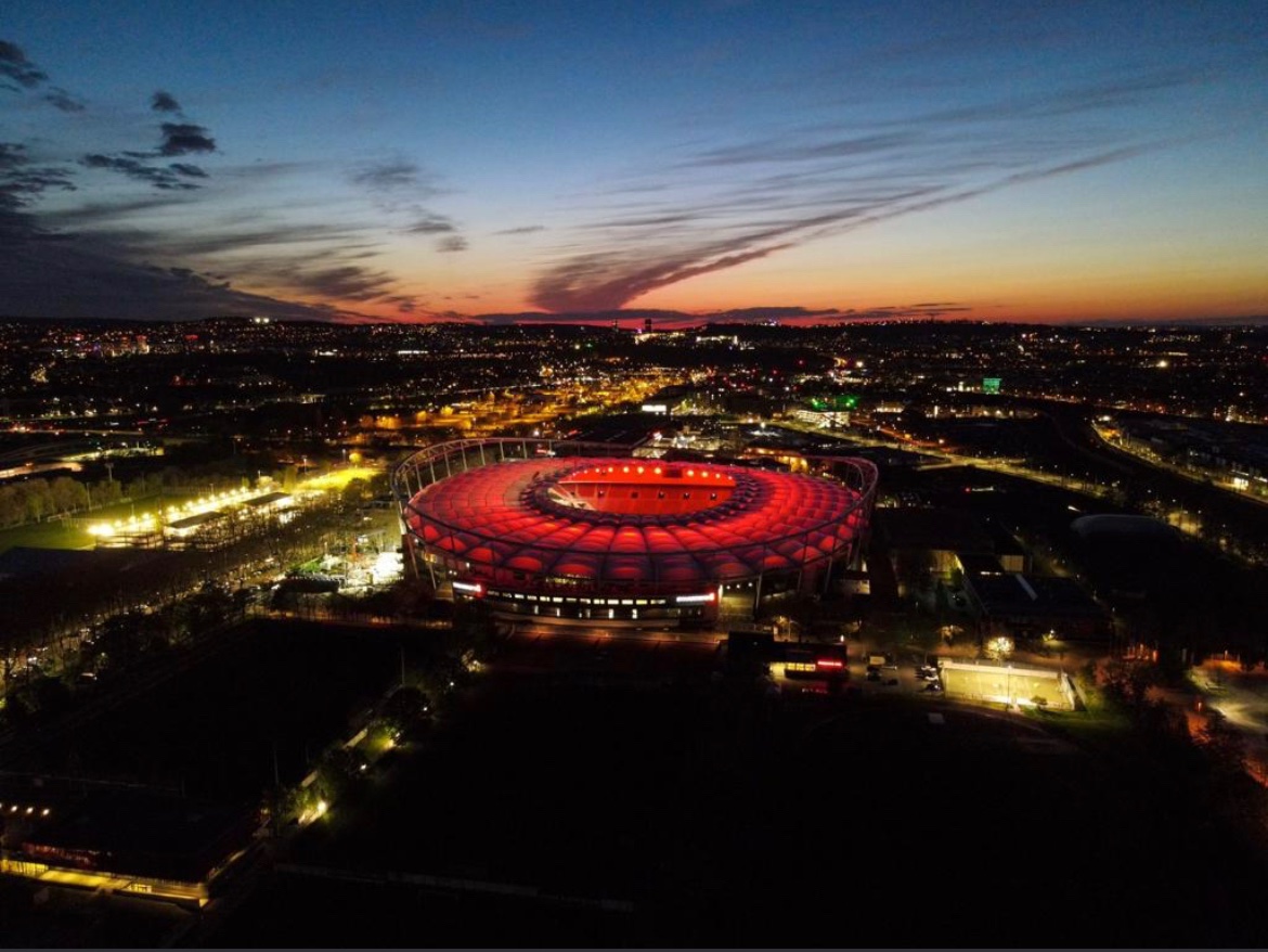 #VfB so sieht also die neue LED-Spielerei aus … noch gar nicht gesehen gehabt …