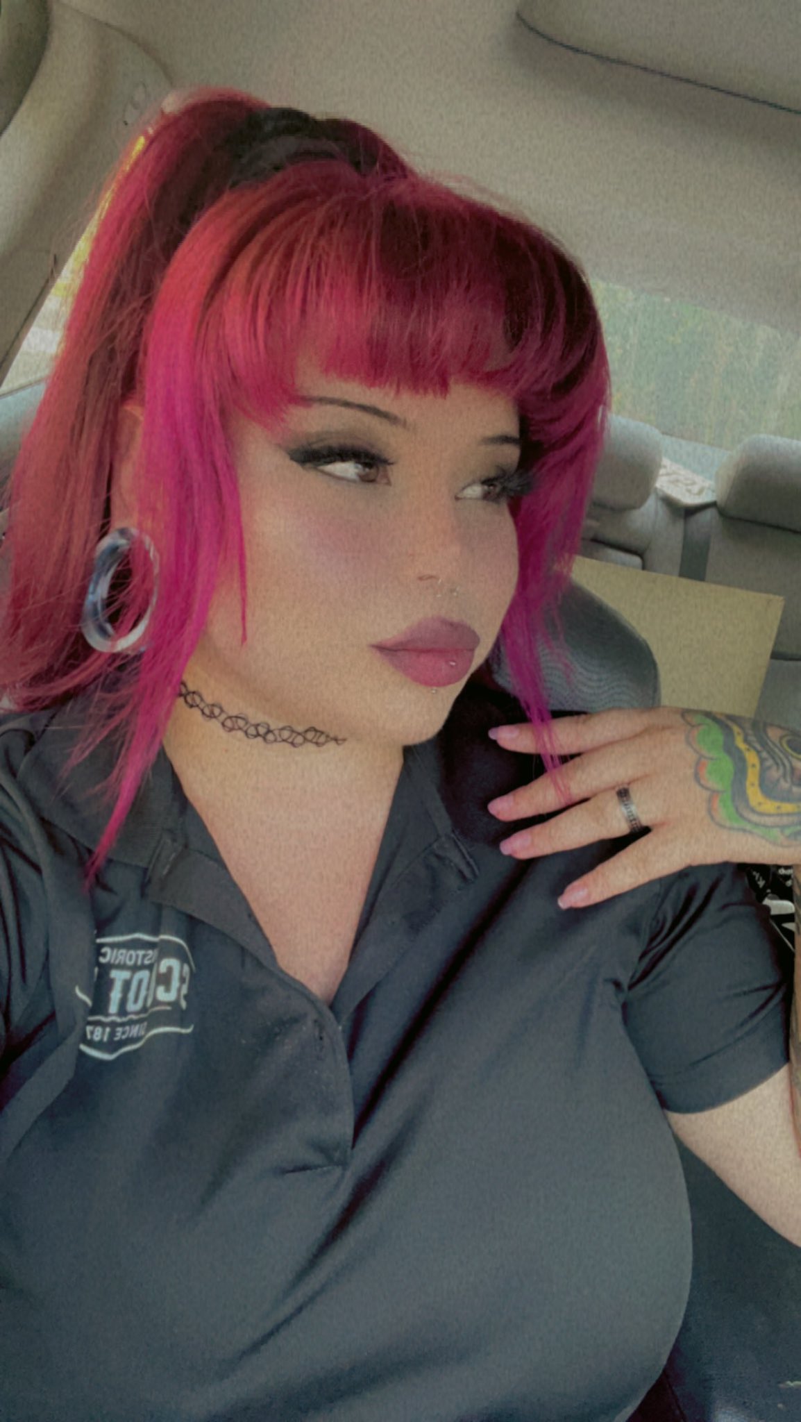 spookie coochie szn on Twitter: "It’s too damn hot to be outside