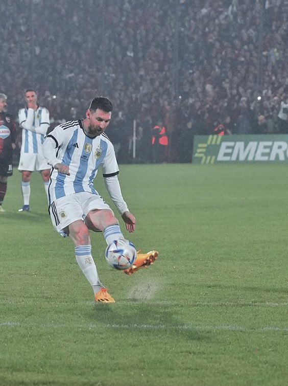🇦🇷🤯 HAT-TRICK DE LIONEL MESSI.