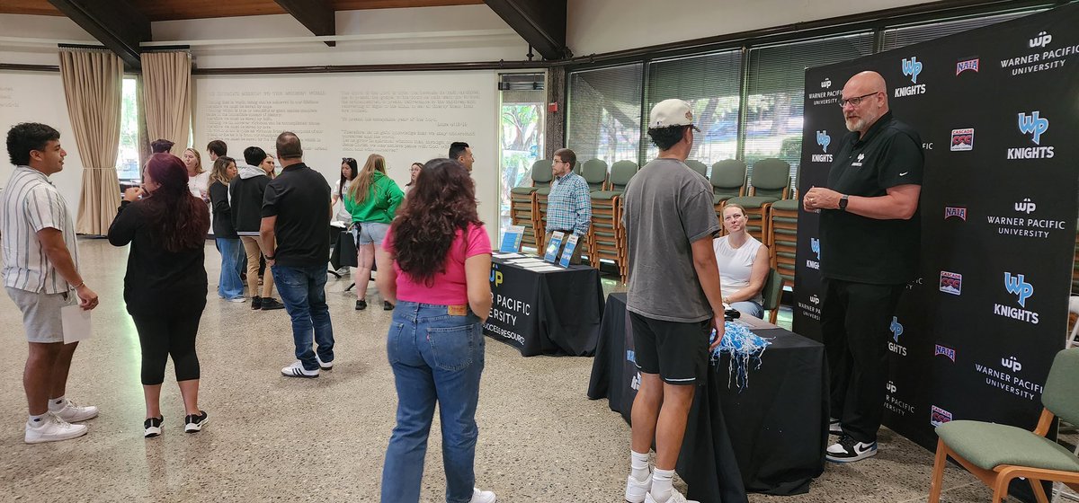 WarnerPacificU's tweet photo. Thank you to everyone who joined us at Admitted Student Day! We hope you enjoyed getting your passport to your future. We can’t wait to welcome you back to campus this fall! 🩵

Tag us in your photos using the hashtag #thatknightlife⚔️ 

#warnerpacificu #wpu #futureknights2023 https://t.co/rL8enOwNE3