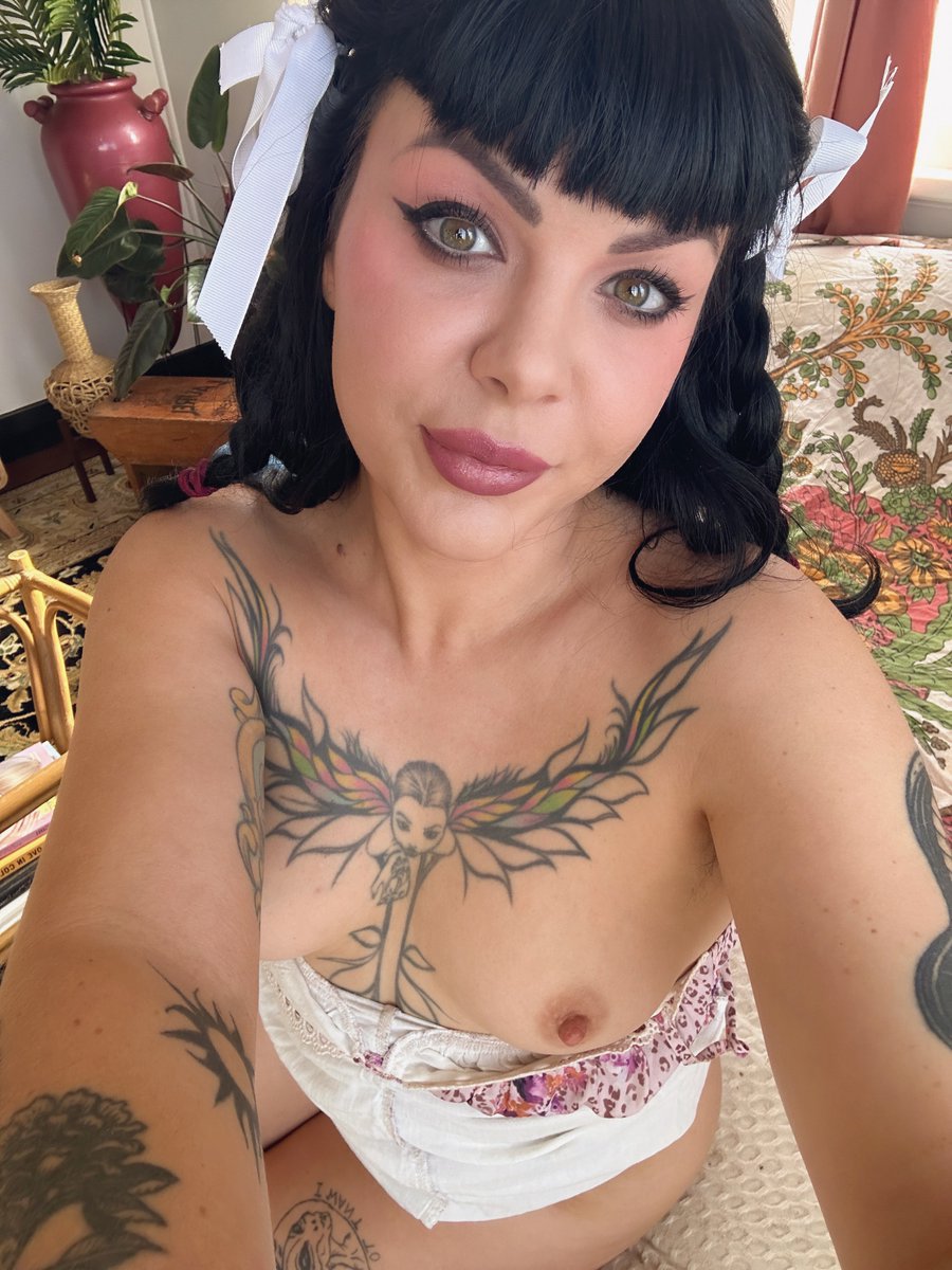 Are you letting this sweet bimbo piss in your mouth today? Y/N