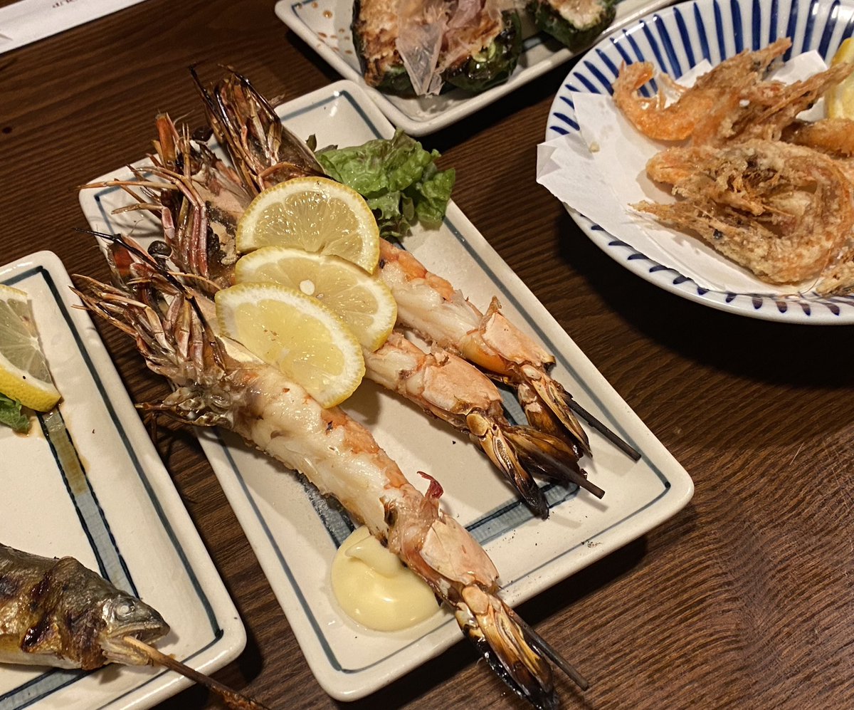 昨日は７期@関西のオフ会に参加してきた！　マンガやメンタル、マンガ描きだからできる遊びの提案とか、盛り沢山で楽しかった。

７期ノートにイラストも描いてもらった！　ずっと線を愛でてしまうくらい愛しい。
#コルクラボマンガ専科 https://t.co/O65jzbUUYN