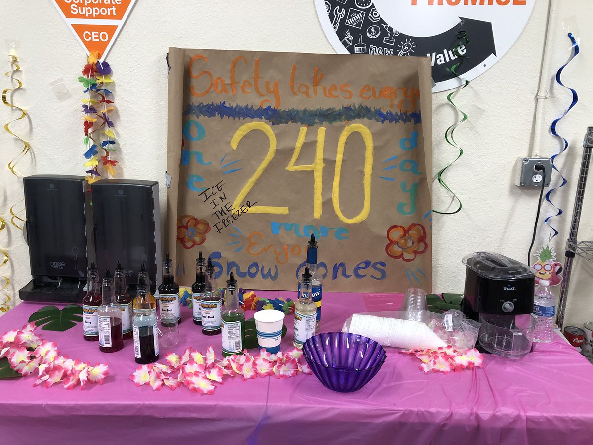 Celebrating 240 days of safety with snow cone day @thd3309. Thank you to everyone for working safely let’s keep this going #safetytakeseveryone
