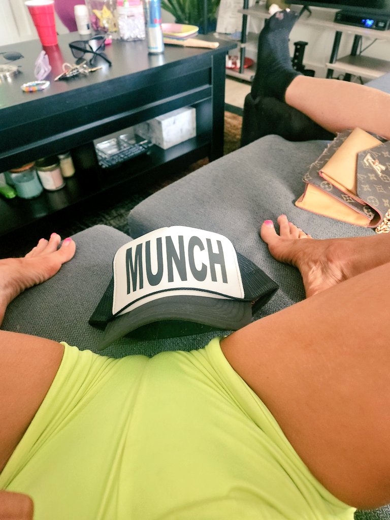 tyleetexas's tweet photo. He a MUNCH! https://t.co/b2fIgnD3oa