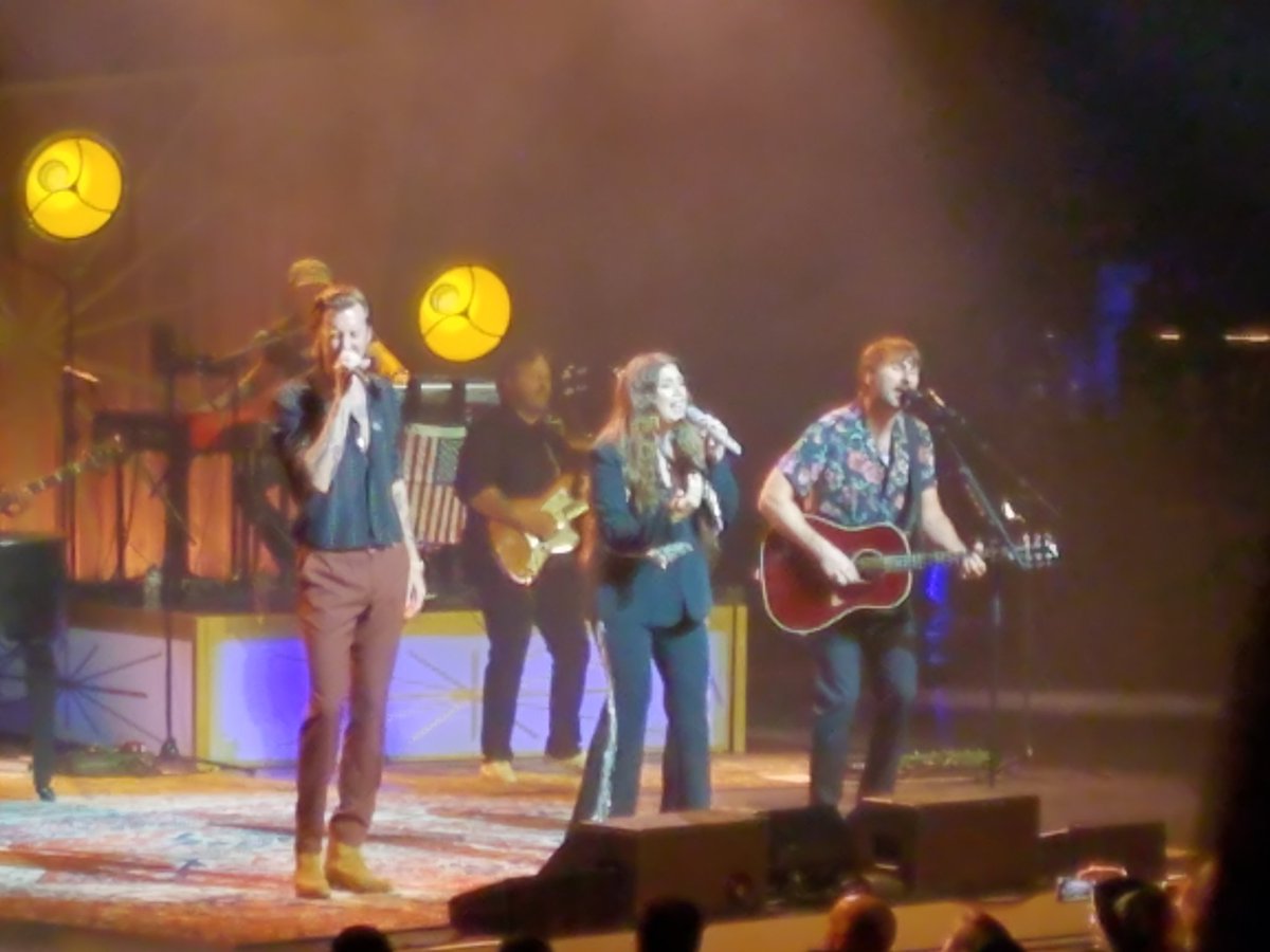 SongbirdS1lly's tweet image. We went to the #requestlive tour and of course @ladya put on a great show! Not only did they sound amazing but I really appreciated the more fan centric &amp;amp; intimate atmosphere surrounding this tour. Thanks Lady A for a wonderful experience. Me &amp;amp; my mom felt like we owned the night