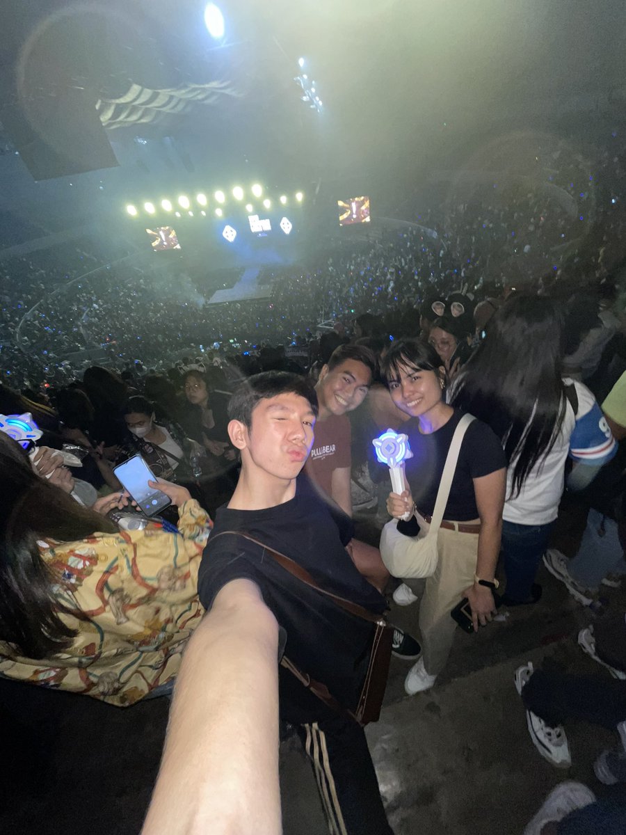 BryanCMinaj's tweet photo. Good morning still tired from last night and i can’t wait to watch them tonight again 🥹😭🫶🏻 worth it every cents, so proud of yall .@SB19Official 🇵🇭#PAGTATAGWorldTourManila https://t.co/w0ogcvnrYD