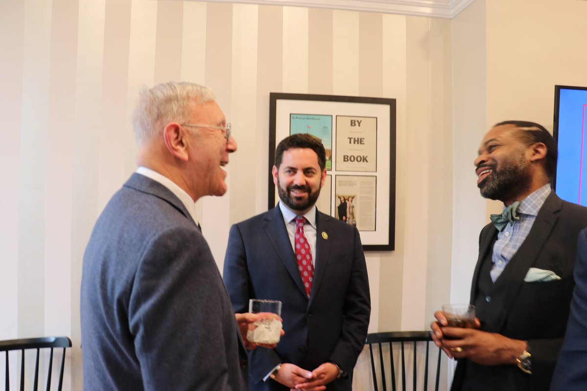 lawler4ny's tweet photo. I enjoyed joining the @LogCabinGOP at their annual board meeting reception last night alongside my friends and colleagues @JenKiggans and @NancyMace. The Log Cabin Republicans do great work to grow our GOP tent and advance our common sense conservative principles. https://t.co/5NyIBu3CFm