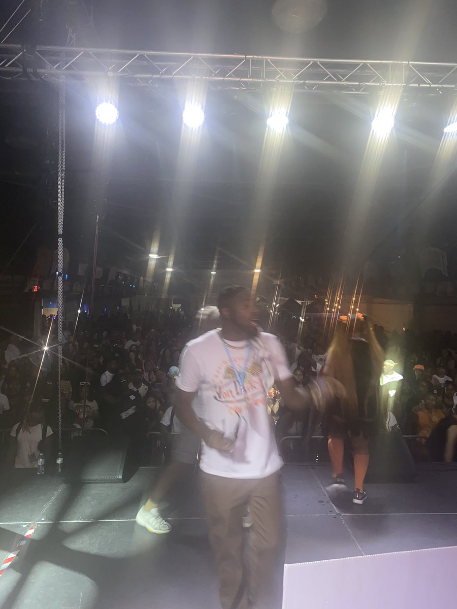 TopNotchQ's tweet image. 