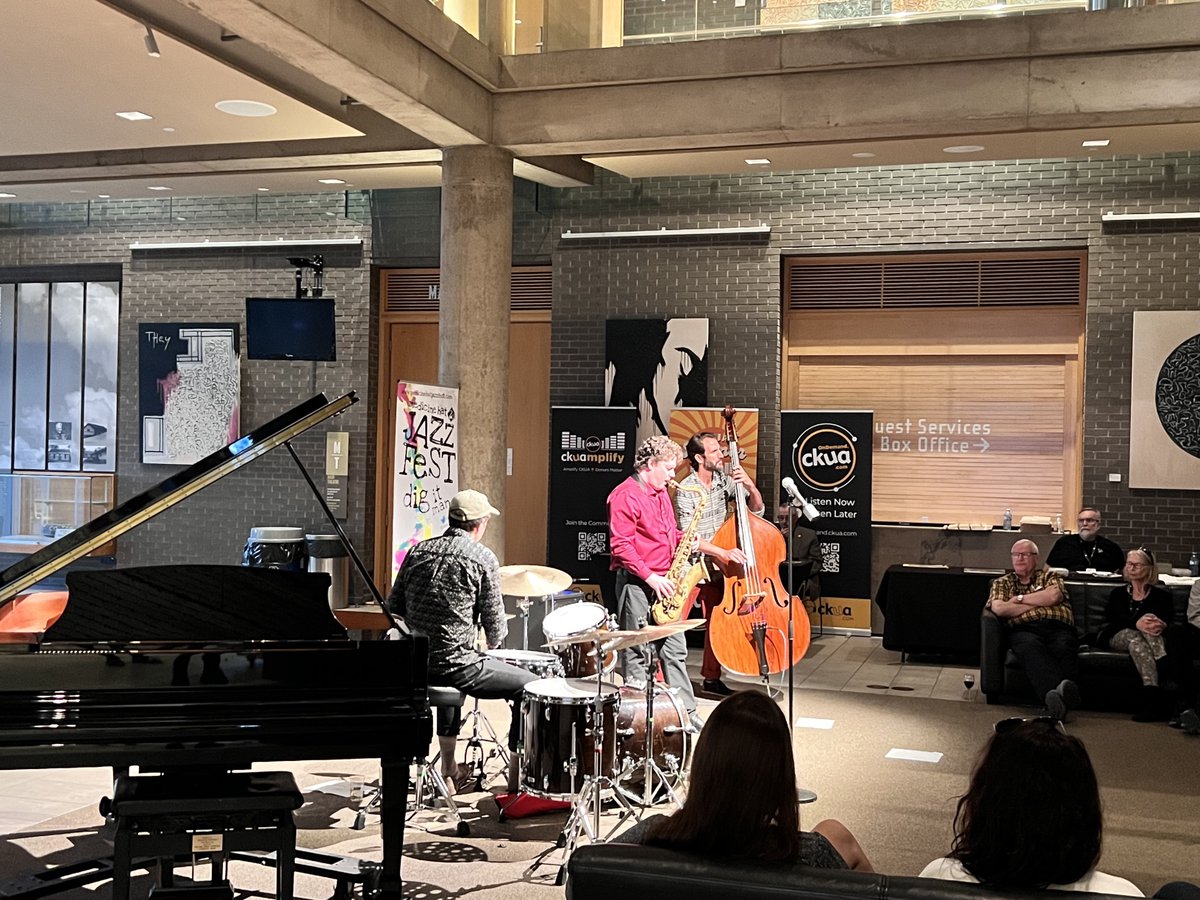 ckuaradio's tweet photo. Thank you to everyone that joined us at the @MedHatEsplanade! Be sure to come say 'hi' tonight, June 24 at 7pm at the Super T Aviation Hangar 7 at the #MedicineHat Airport! 📷: @jodijets

@medicinehatcity @medhatjazz @Scoobasaurus #MalleusTrio @caitygyorgy #OstaraProject https://t.co/Fks5QDiWxX