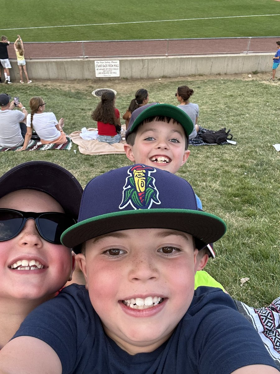 mrsmaher4's tweet photo. #KernelsSelfie https://t.co/SmM1PzzC6c
