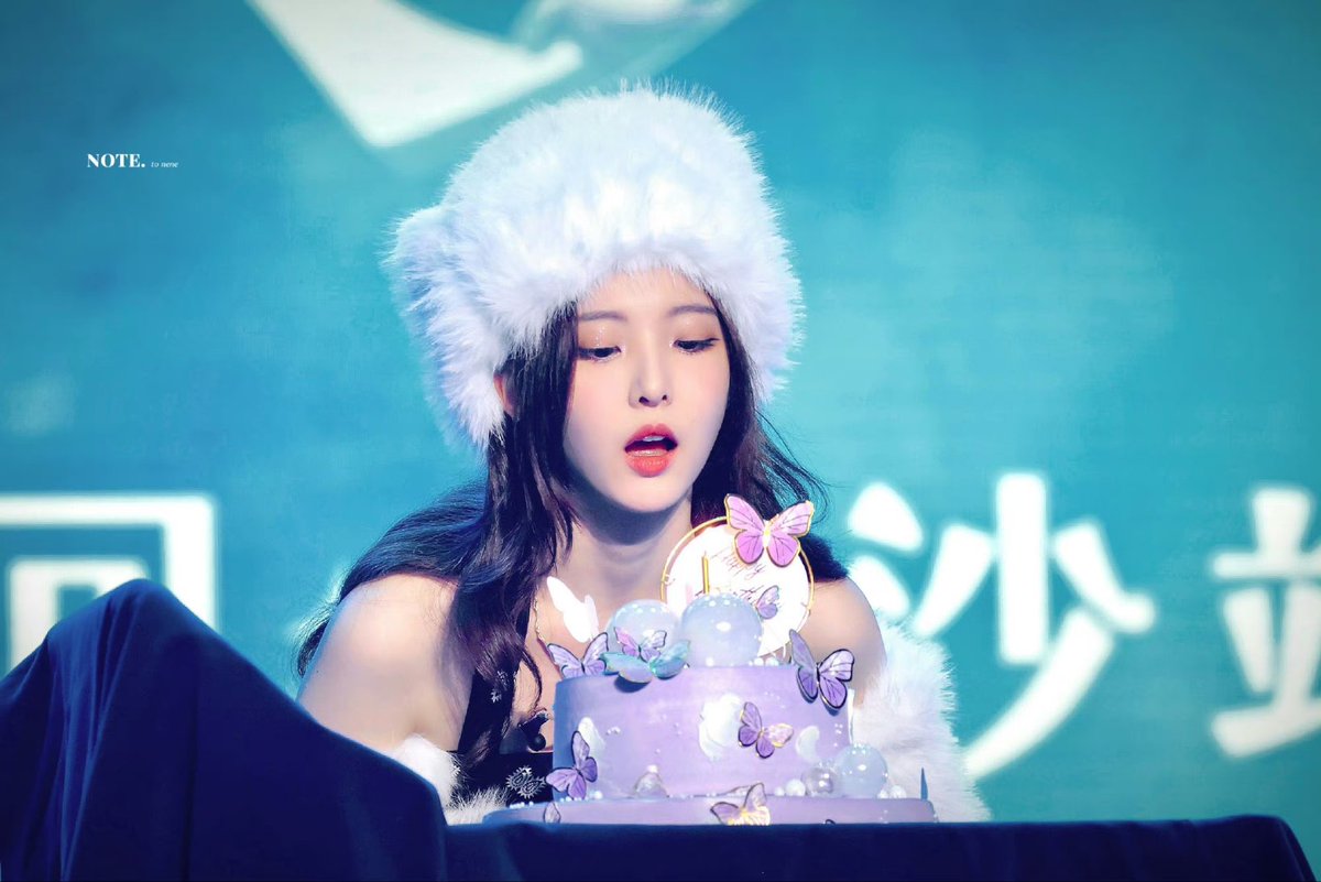 naixuanarchive's tweet photo. happy 26th nene day ❤️ @nnenevader

#เนเน่ #NeneMyPrincess #พรนับพันมาแน่ #ZhengNaixin https://t.co/ks9G9g9hMG