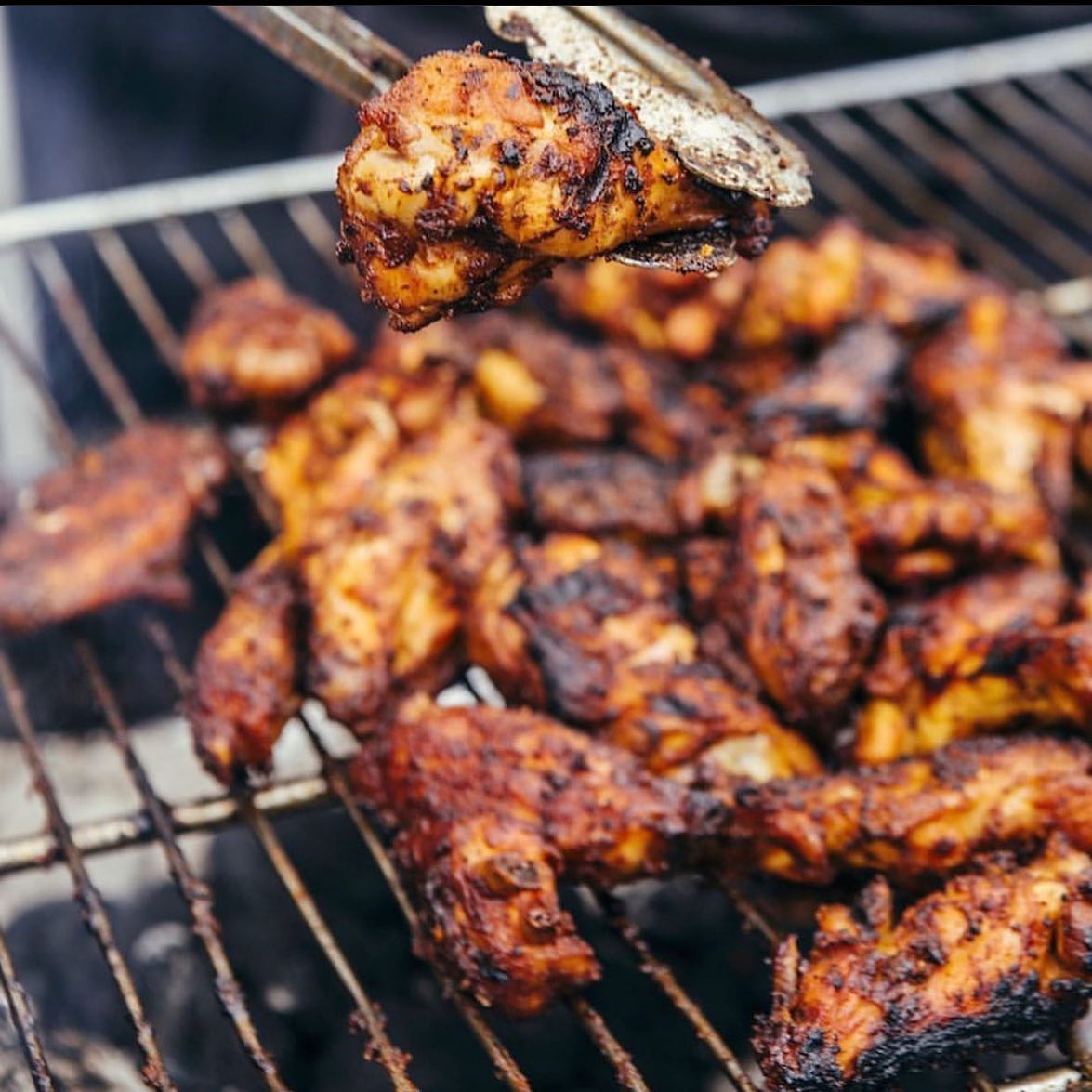 GallagherWayChi's tweet photo. Don't miss out on the best food festival of the summer! #WingOut is coming to #GallagherWayChi this September. Enjoy an evening of tasty wings, live music and so much more! https://t.co/h4f6kAwa6f https://t.co/HeNjVCQUM7