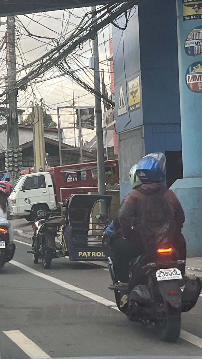 jerick33's tweet photo. @MMDA @MMDA https://t.co/HU5Ftend5J