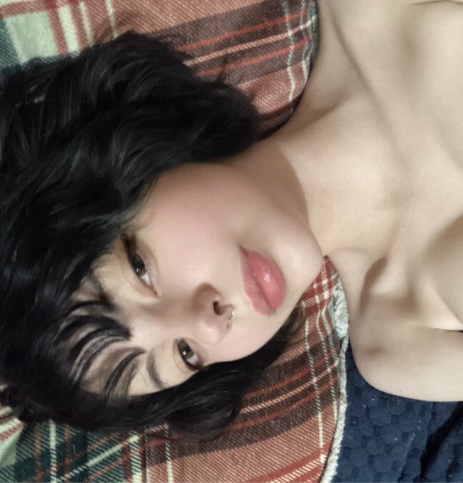 the face // the body https://t.co/GdQVECAd7z