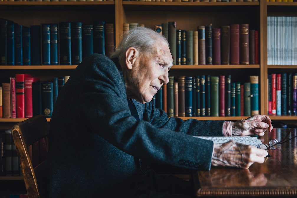 alfredsparks's tweet image. We must learn to measure ourselves, not by our knowledge about God, not by our gifts and responsibilities in the church, but by how we pray and what goes on in our hearts. 

Many of us, I suspect, have no idea how impoverished we are at this level.

—JI Packer, Knowing God Pg. 32