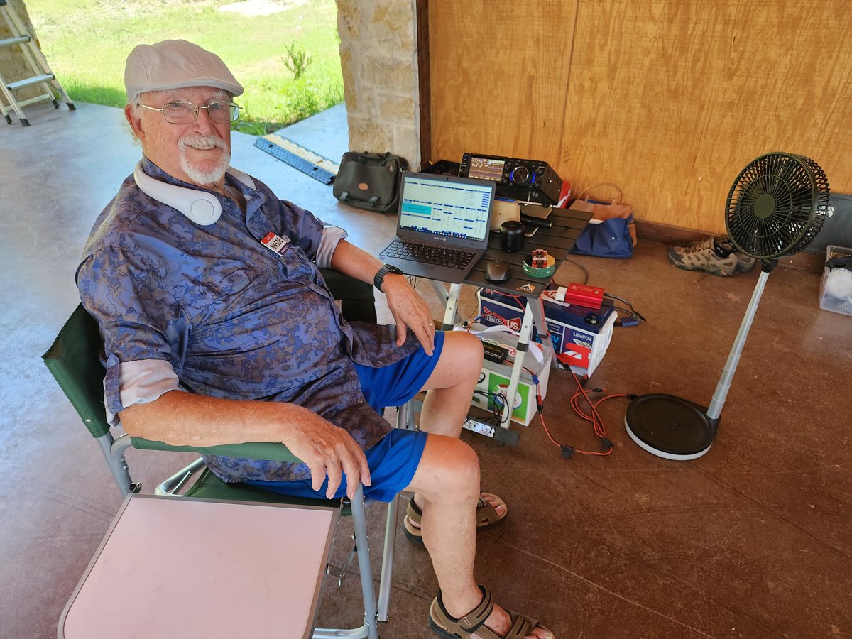 WA5JRS's tweet photo. Dave working CW. #arrl #fieldday https://t.co/lgIczts8mR