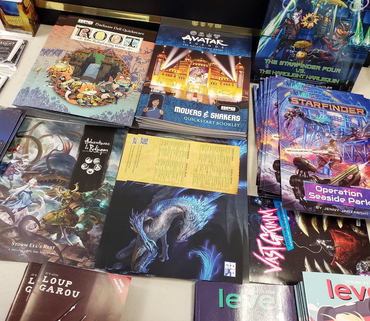 mrkapao's tweet photo. Be sure to hit up @FreeRPGDay for some awesome #TTTPG goodies!
#freerpgday #flgs #supportyourflgs #supportlocalbusinesses #supportsmallbusinesses #gamers https://t.co/18gW7wLEmx