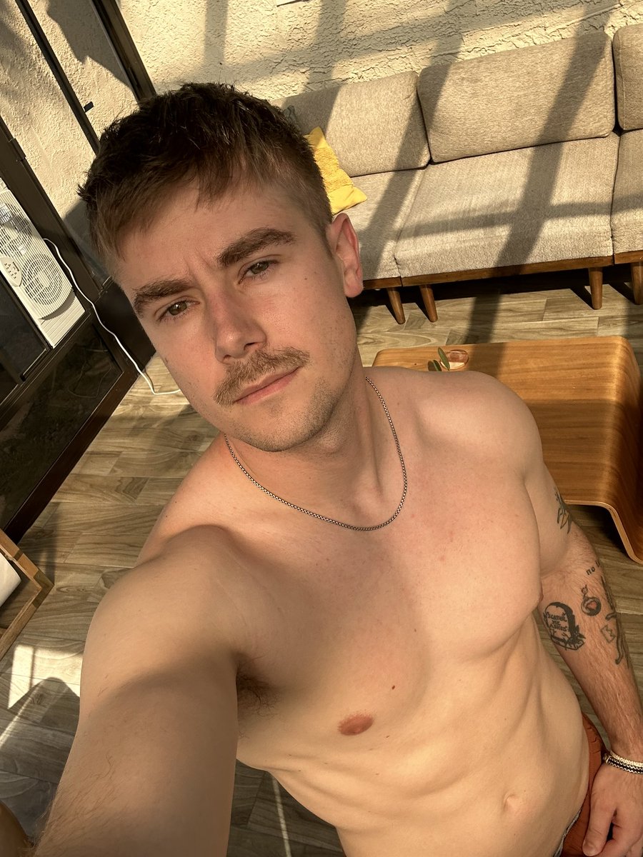 Jak Knife 🔪 on Twitter: "Mustache is back and ready to ride"