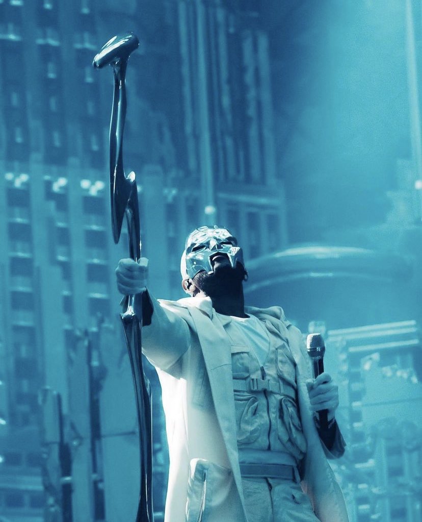 hourly weeknd ✩ tweet media