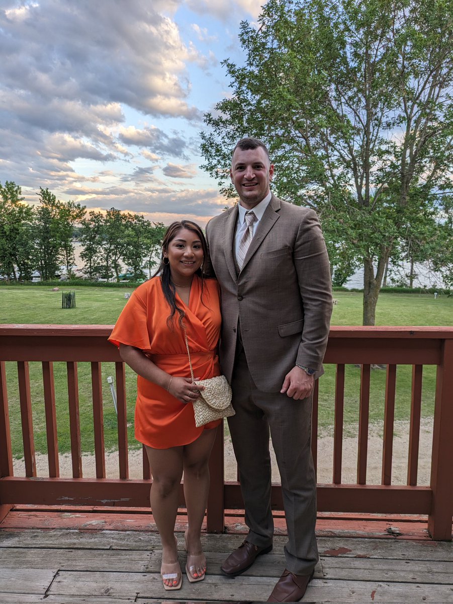 Logan R. tweet media