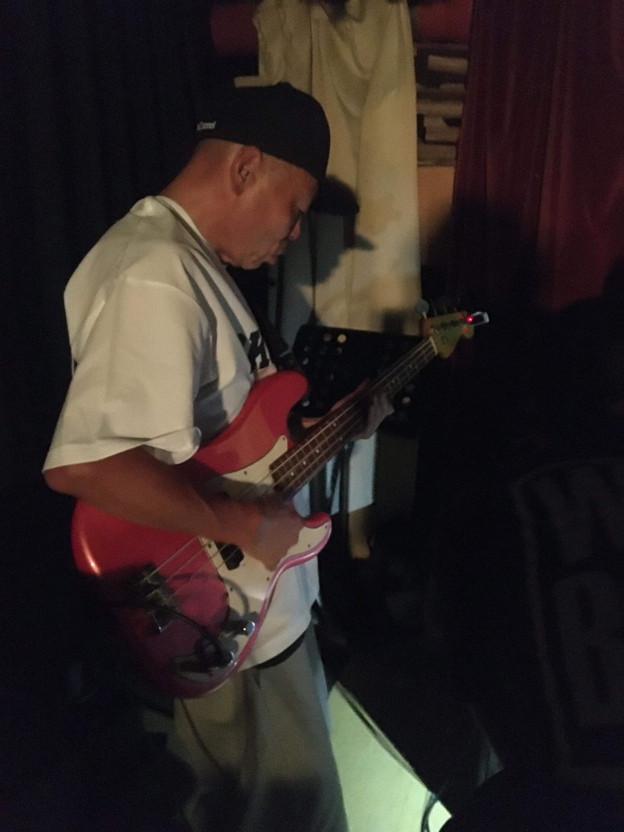 Chappa_Ranks's tweet image. 昨夜の「TIGER GATE」＠ DJ BAR SHELLお疲れ様でした。バトルも激アツで良い対戦を見て凄く刺激された。集まってくれた全員に感謝🙇🏻‍♂️ 楽しい夜をありがとう♪

#6月24日 #tigergate #djbarshell #chapparanks #chappieranks #chappie #bassie #islandrootssystemband