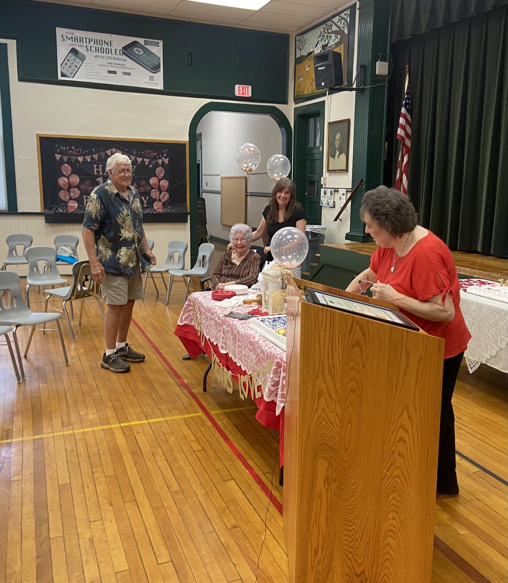 Lincoln Elementary tweet media