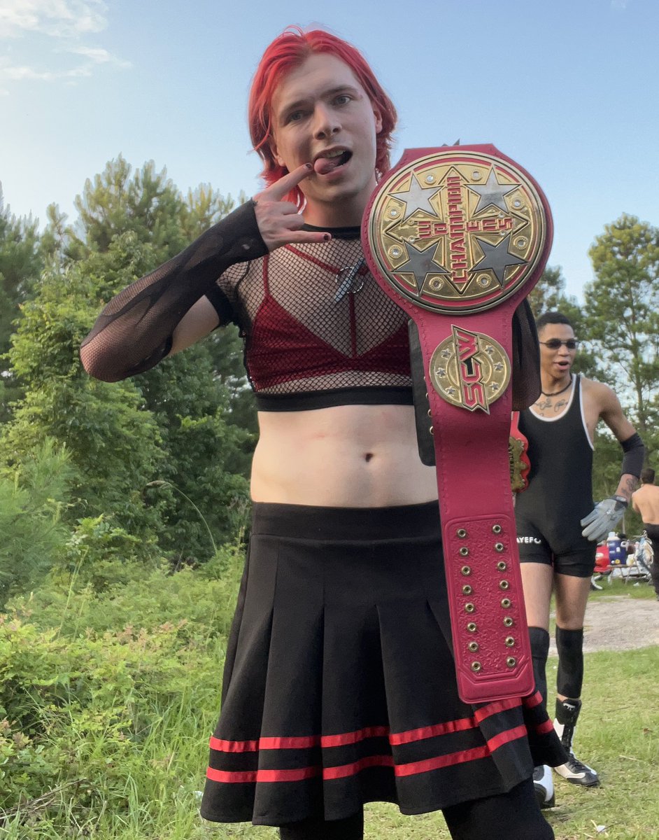 And new SCW Womens Champion, Gozzieeee!!!

#supportindywrestlers #Supportindywrestling #wwe #aew #Transwoman