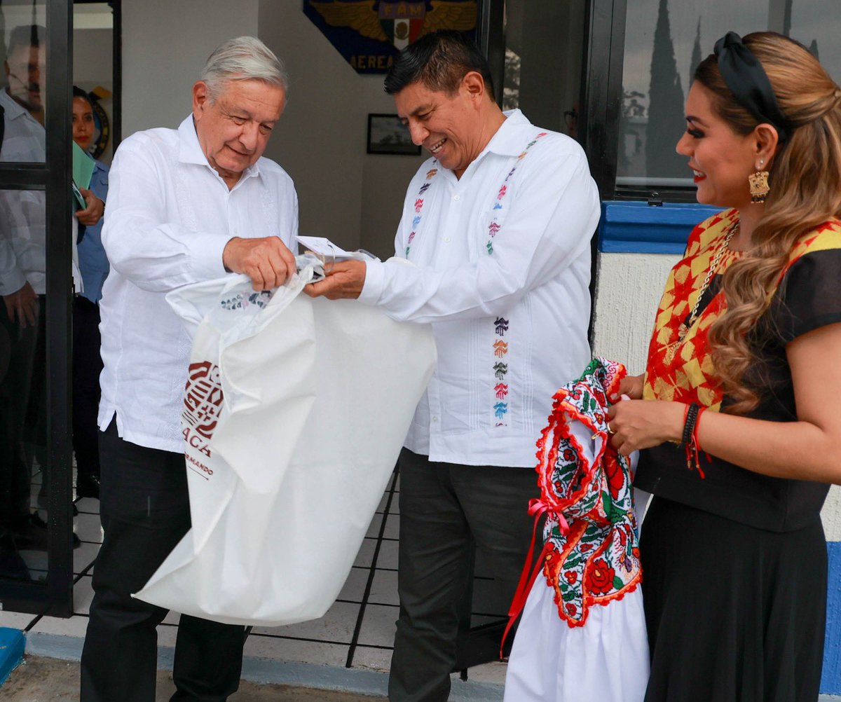 Salomón Jara Cruz tweet media