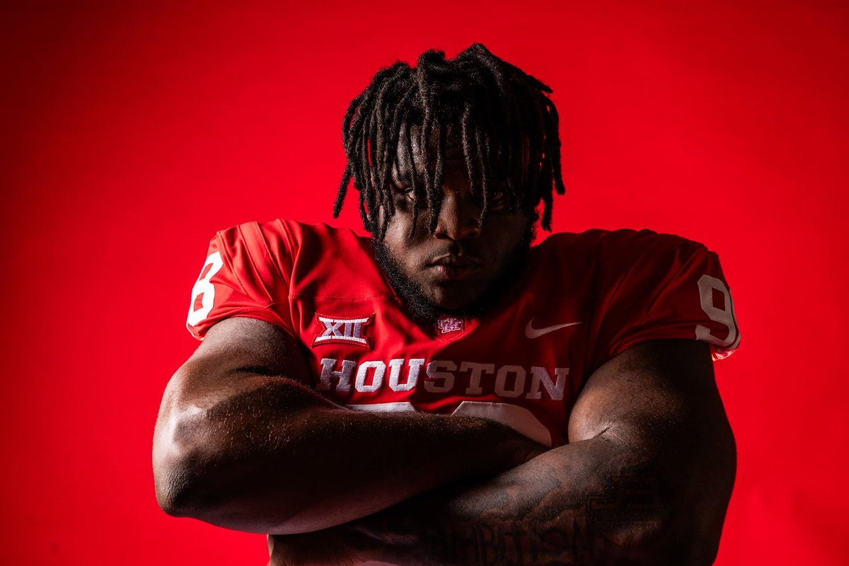 JustinB42023's tweet photo. #YEAR1 🦍 https://t.co/81NsRQlj7l