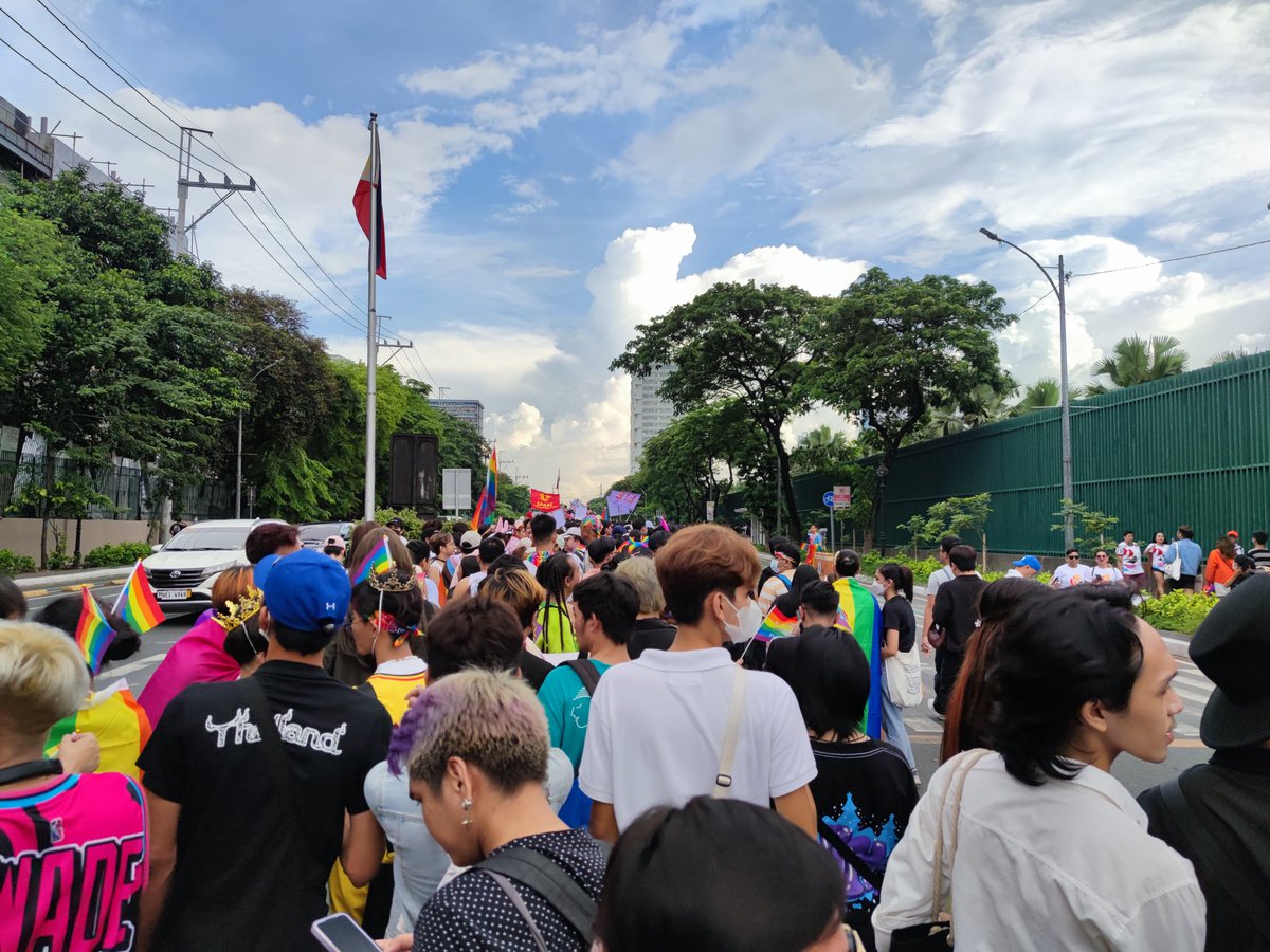 alistdy's tweet image. First pride 🫶🏻🌈