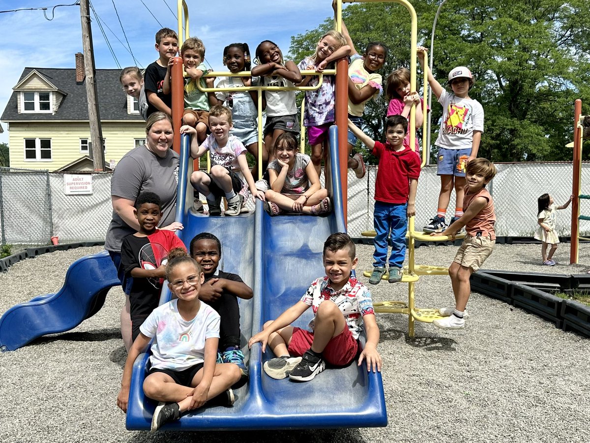 ASCAfirstgrade's tweet photo. What an incredible year! I feel extremely blessed to have spent this year with these kids. I’m so proud to have shared in their growth and been a part of their first grade experience. Year 16 is in the books (and I may just be a little sad about that❤️). https://t.co/vPqtu8e43E