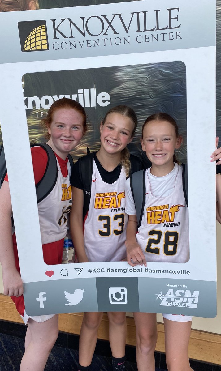Two Ws for these girls representing Loveland in Knoxville this weekend 🏀🧡🖤🏀