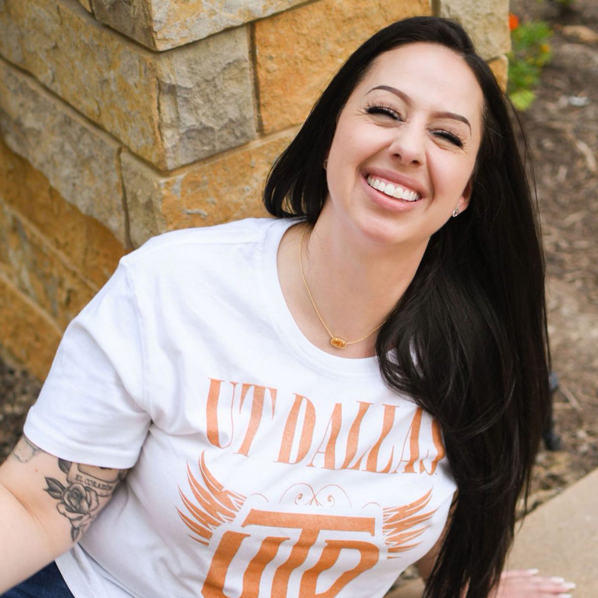 GernelleNelson's tweet photo. Happy girls are the prettiest!

#CollegeGraduation #Classof2023 #ProudGraduate #DegreeAchieved #GraduationMemories #FutureBeginsNow #DreamsRealized #OnToTheNextChapter #TexasPhotographer #dallasphotographer #seniorphotos #gernellenelson #GernelleNelsonPhotography #LifeAsItHappens https://t.co/JFsPLEfSqp