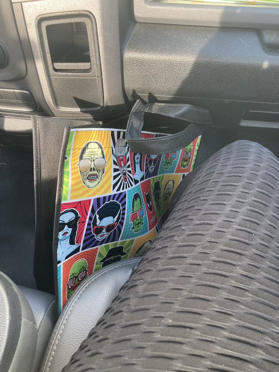 TheAppleJacked's tweet photo. @spookycatpress Thanks again for all the goodies!! Can’t wait to get the tiki bar set up!! https://t.co/AQzmOq4BO3