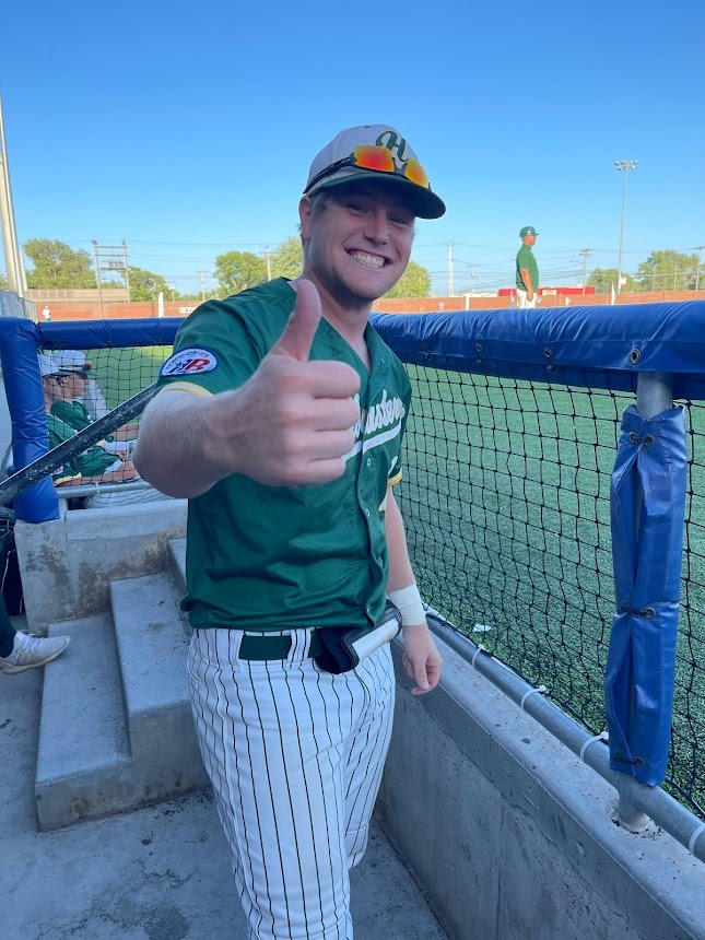 🚨HOME RUN ALERT 🚨
You're looking at the newest member of the home run club at Duncan Field as <a href="/NDJones35/">Nick Jones</a> hits it out to right field!💪💪💪
Congrats Nick!
#GoBusters