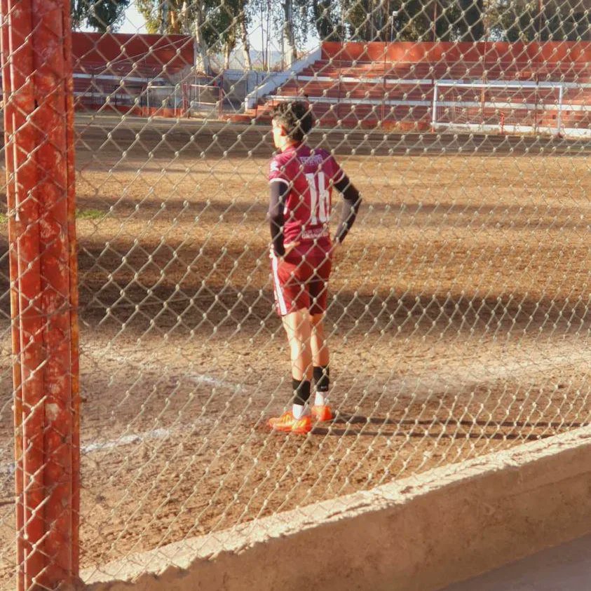 INFERIORES (7MA - 8VA - 9NA) 

LSC vs CSIR

@ligamendocinadefutbol

Hoy las categorías 7ma, 8va y 9na se enfrentaron jugando de local en el Jardin del Bajo, contra Independiente Rivadavia (CSIR). En los tres casos fueron derrotados por el equipo visitante. 
📷 Tomas Chini (7ma)