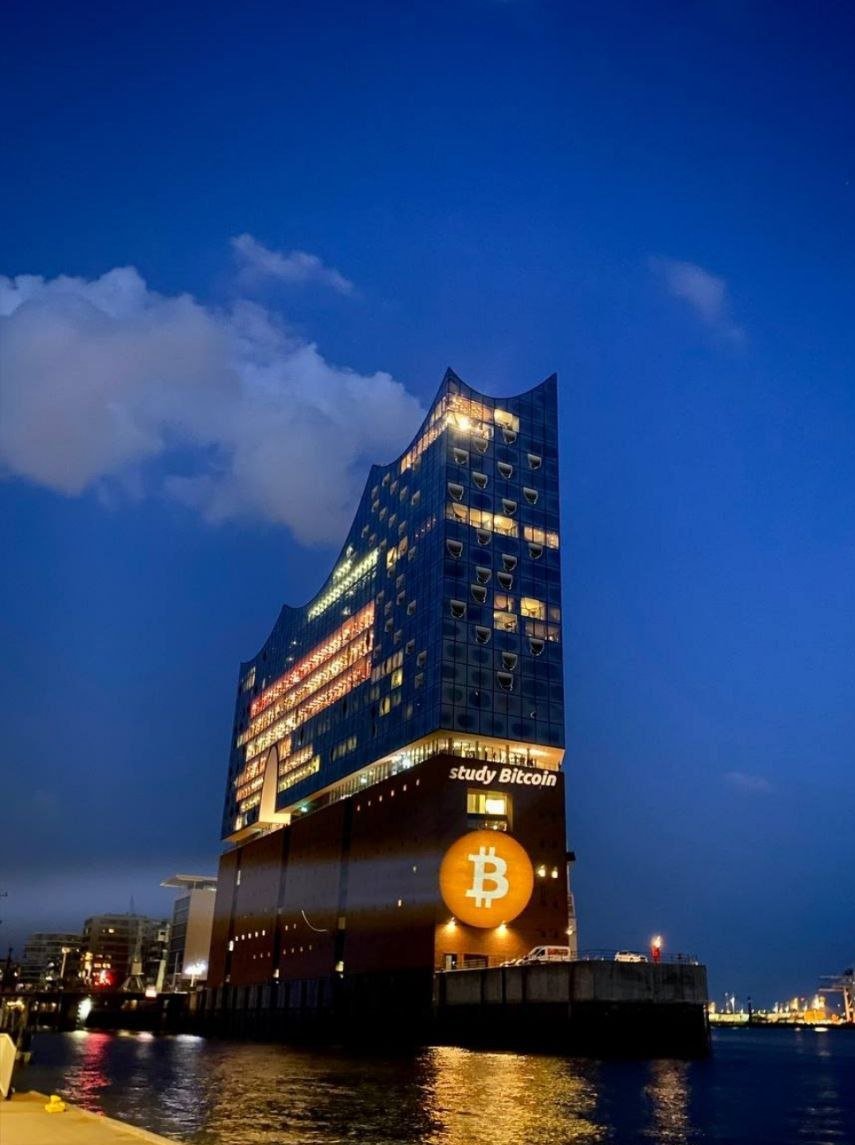 Bitcoin News tweet media