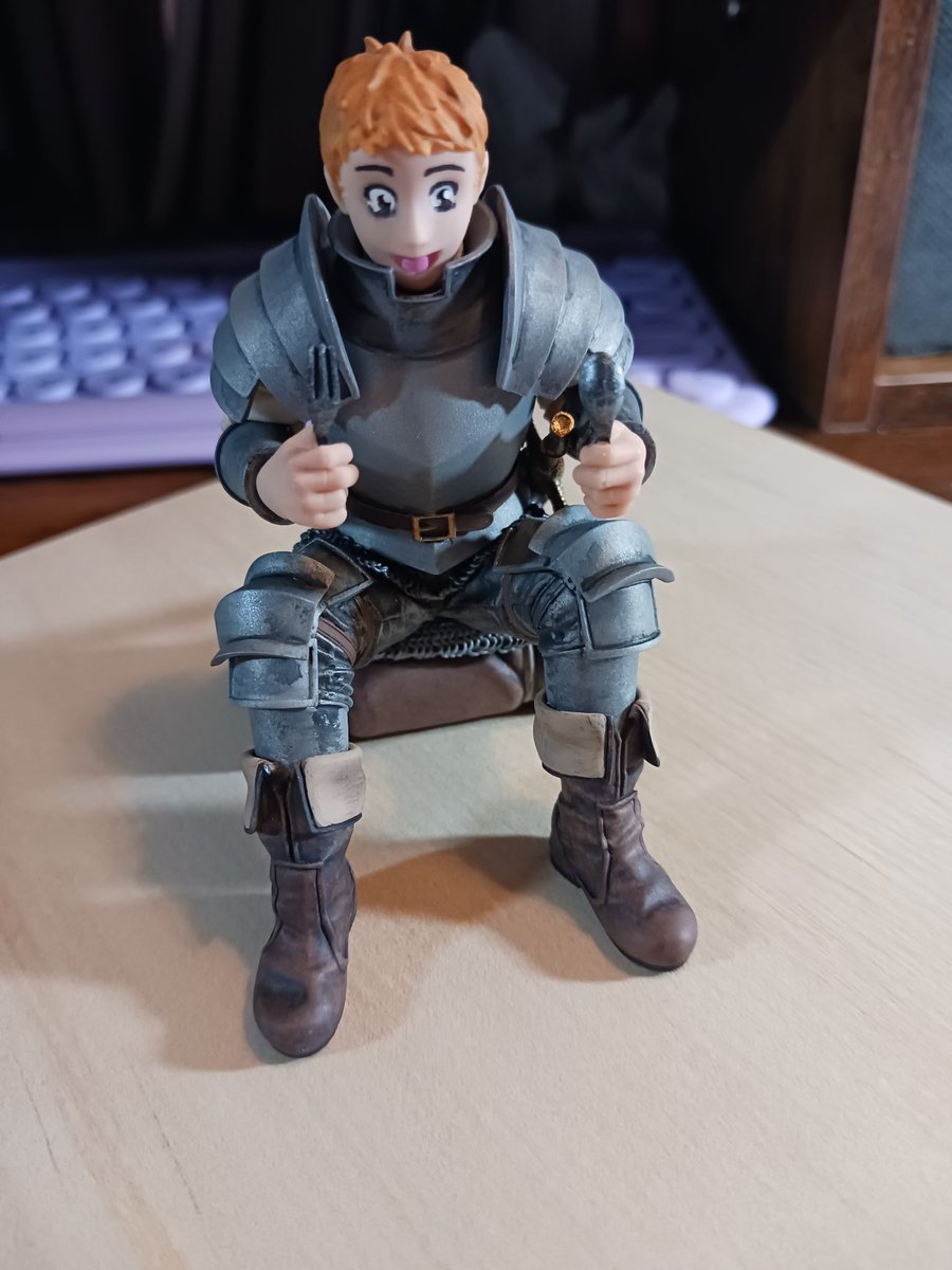 fehu_studio's tweet photo. It took me over two years but here is Laios completed! I'm not thrilled with his face but I repainted it three times so it's 🎵 good enough 🎵 https://t.co/mAX5aYT6rn