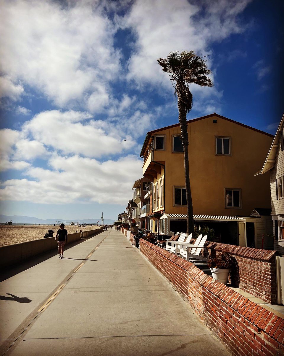 The best day! 🌊🐠🏝️

#HermosaBeach