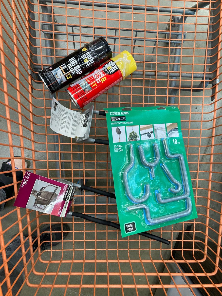 wheresspudart's tweet photo. More garage stuff (@ The @HomeDepot in Carol Stream, IL) https://t.co/aNZQ5PltCn https://t.co/RRYIMj0aT4
