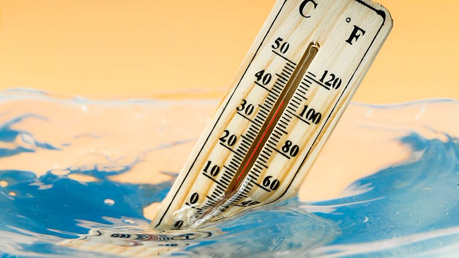 🌡️ Extreme Temperatures, Oxygen Deficiency: Rising temperatures and oxygen depletion in water bodies pose risks of stress, mortality, and economic losses. Let's address climate change impacts and promote sustainable water management practices. #ClimateResilience #WaterQuality