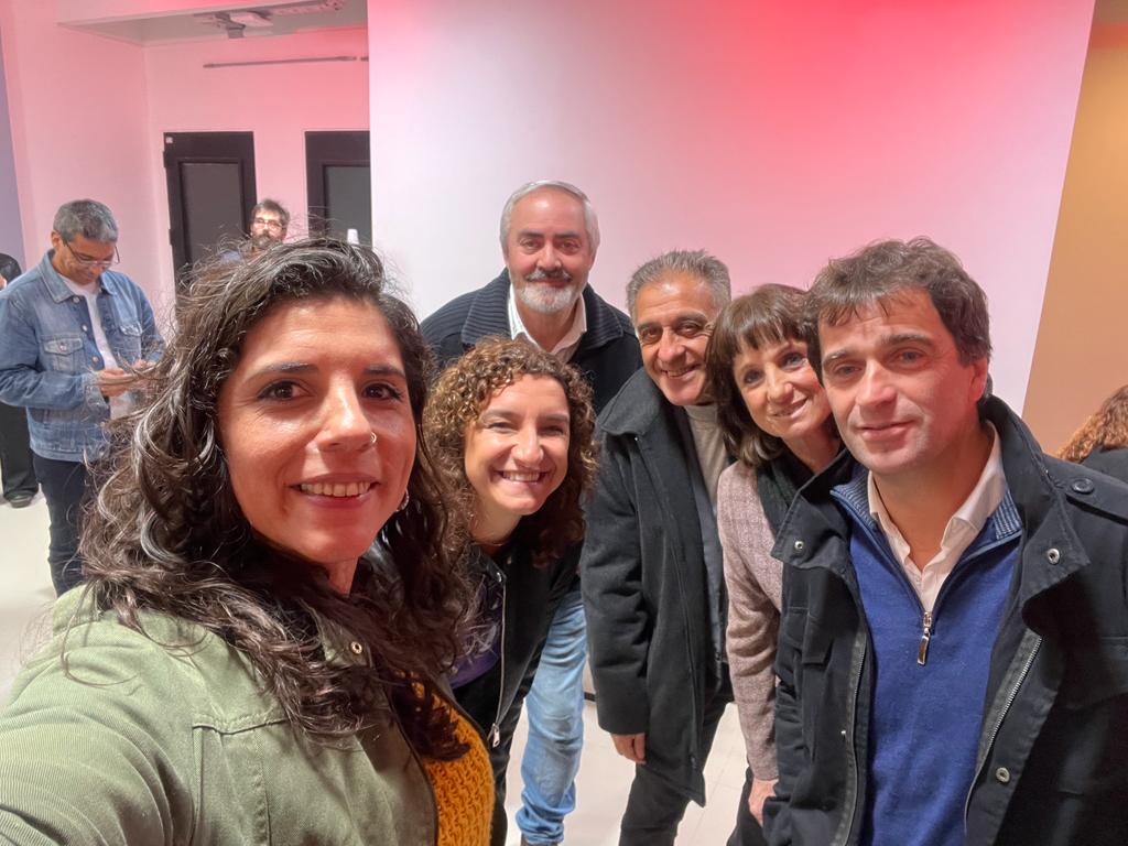 Equipazo 🔥

Vamos con la izquierda que se planta! 
#ADosVoces