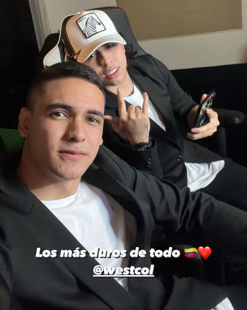 LaSapaUpdate's tweet photo. Todos hablan de rivaldios.. Pero si no era por La sapa se fueran comido más de 10 goles

Eterno infravalorado 🇨🇴🔥 https://t.co/rVHtLqHO5Y
