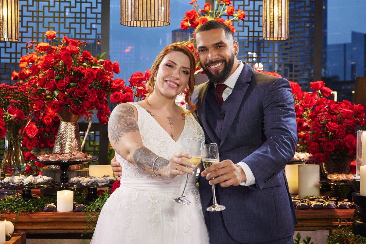jarbas__andrade's tweet photo. Preparados para o reencontro ao vivo no dia 02/07?

#CasamentoAsCegas #CasamentoAsCegas3 #CasamentoAsCegasBrasil3 #Netflix #loveisblindbrazil https://t.co/RJKjrEEnyo