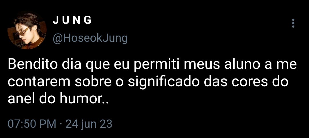 augusttopn's tweet photo. #sopeau · 💍 anel do humor

Onde, os alunos de Yoongi insistem para ele usar o anel de humor

Ou

Quando o professor Jung Hoseok chega na sala,  o anel de Min Yoongi fica verde, que significa paixão. https://t.co/jsK1LZkXQn
