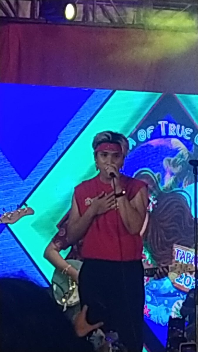 bbligayya_'s tweet photo. sAbI NiLa👄🗣💬 kApAg iNlOvE kA 😍👨‍❤️‍👨👩‍❤️‍👨🥰👨‍❤️‍👨😘👩‍❤️‍👩 tUmItiGiL ✋🚧‼️ aNg MuNdO mO 🌐 bUmIbiLis 🏃‍♂️ aNg tiBoK nG pUsO mO 🙊💓 aT 😳 aT 😳 tABi! 🛹💨💥 aY‼️😮🤕 hMmph! 😡😠💨📙 gAnGsTer! ☠️ https://t.co/CojuWv0Lbe
