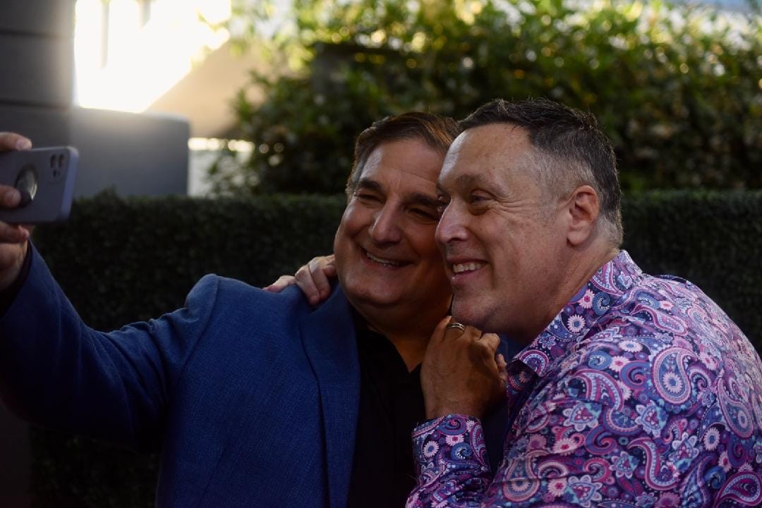 ProjAngelFood (@projangelfood) on Twitter photo These two angels are leaders in love. Thank you for your guidance. 💙 <a href="/RichardAyoub/">RichardAyoub</a> <a href="/MichaelLevitt_1/">michael levitt</a>
#LeadwithLove #LWL4 #ProjectAngelFood These two angels are leaders in love. Thank you for your guidance. 💙 <a href="/RichardAyoub/">RichardAyoub</a> <a href="/MichaelLevitt_1/">michael levitt</a>
#LeadwithLove #LWL4 #ProjectAngelFood