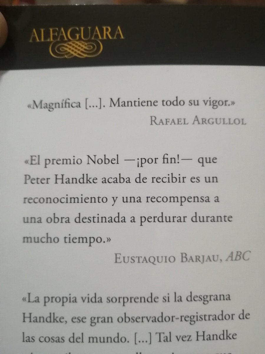 A leer un rato, el ganador del premio Nobel... Peter Handke...